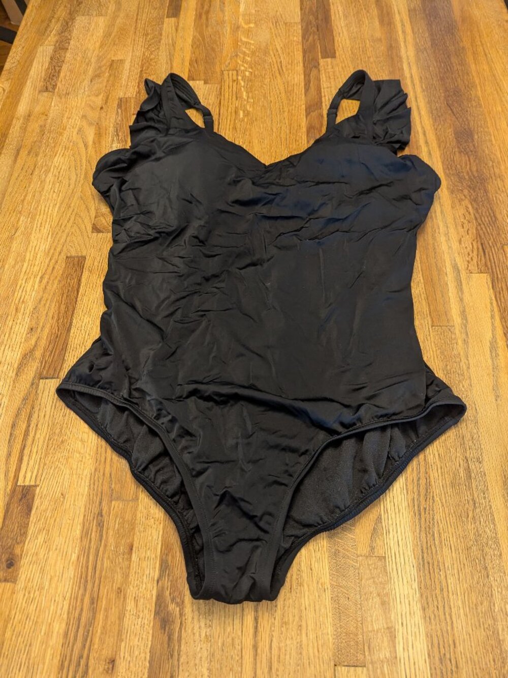 Never Worn Black One Piece Bathing Suit Swim Ruffled Women's 2X